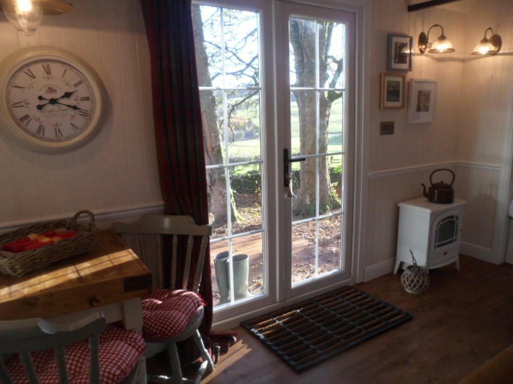 Borthwickbrae Shepherd'S Hut ホーイック エクステリア 写真